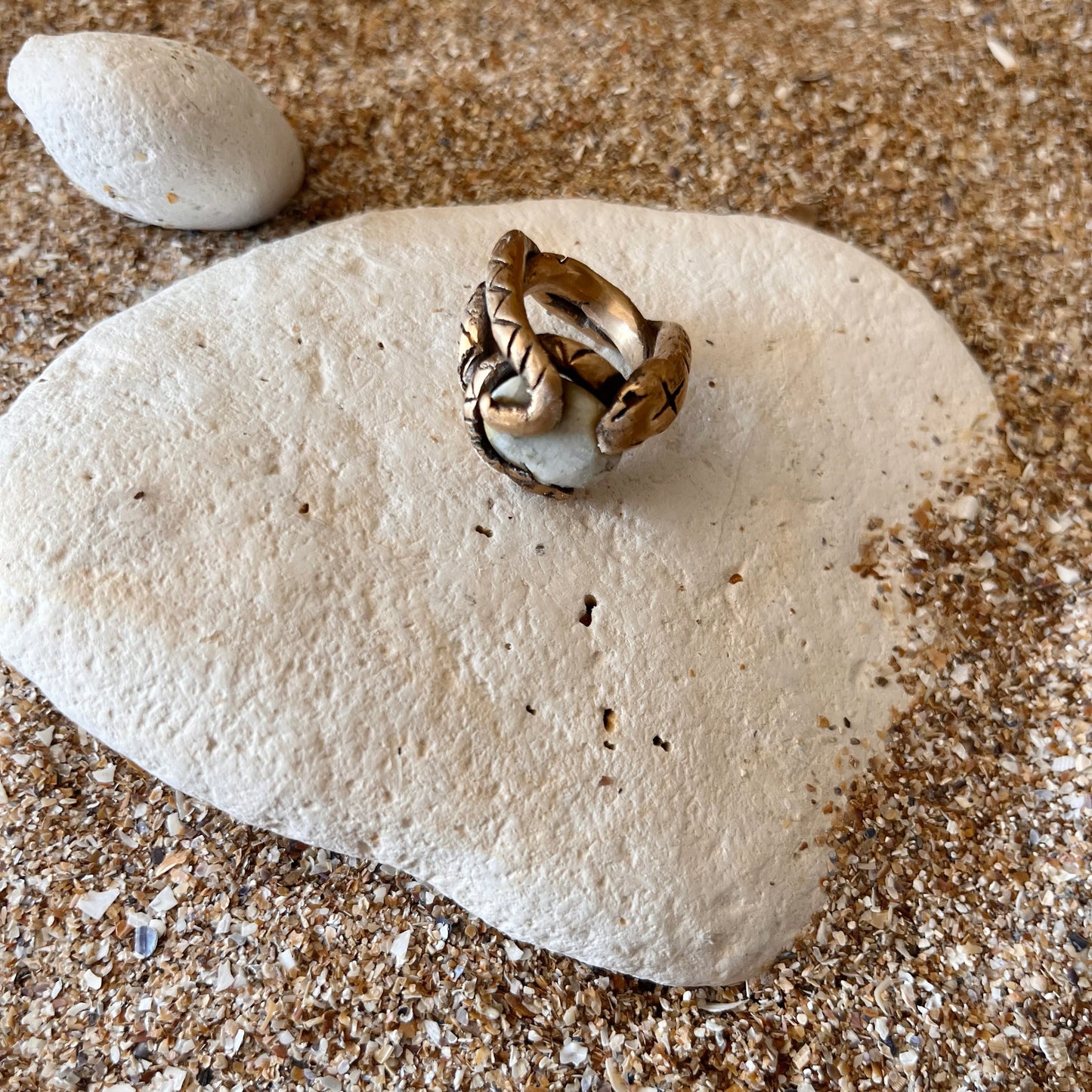 Double headed snake - Smith & Sun