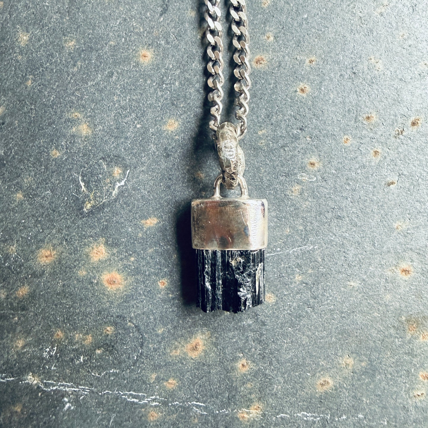 Bes the protector - Smith & Sun