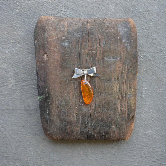 amber bow (draft) - check description - Smith & Sun