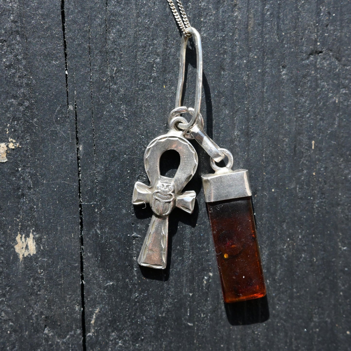 Amber Ankh (draft - title, description) - Smith & Sun