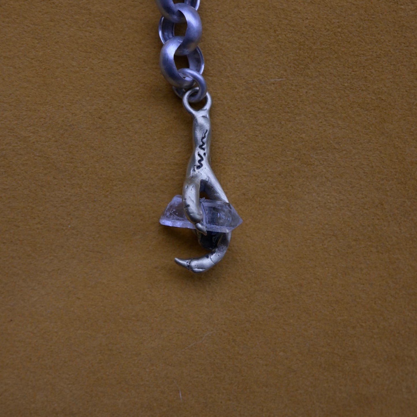 claw pendant (check - description, title, url) - Smith & Sun