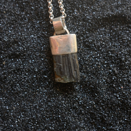 necklace draft 3 (check description, price, url) - Smith & Sun
