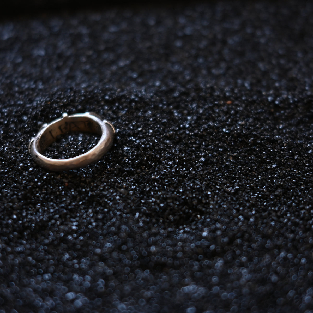 ring 19 - Smith & Sun