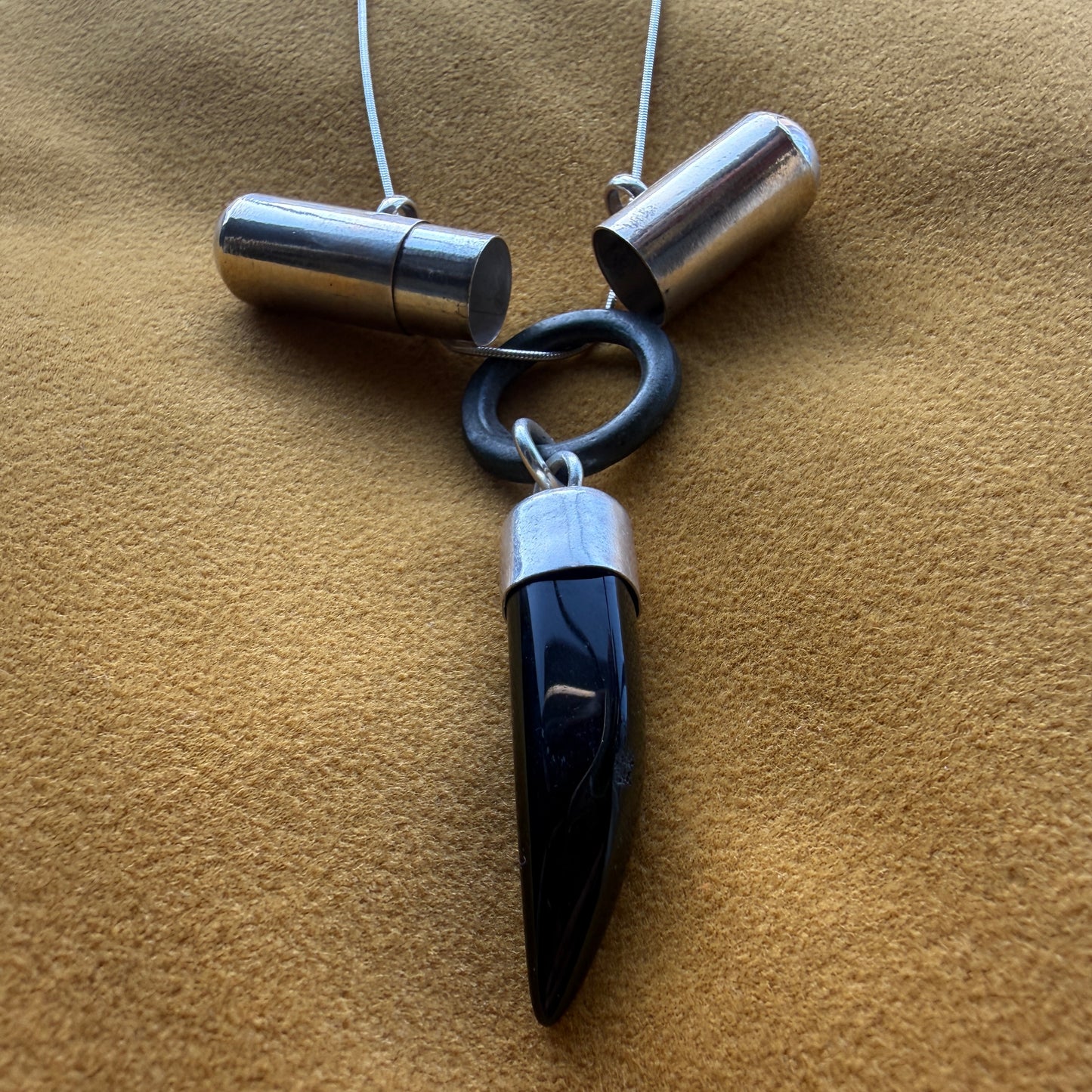 Thayathu - Smith & Sun