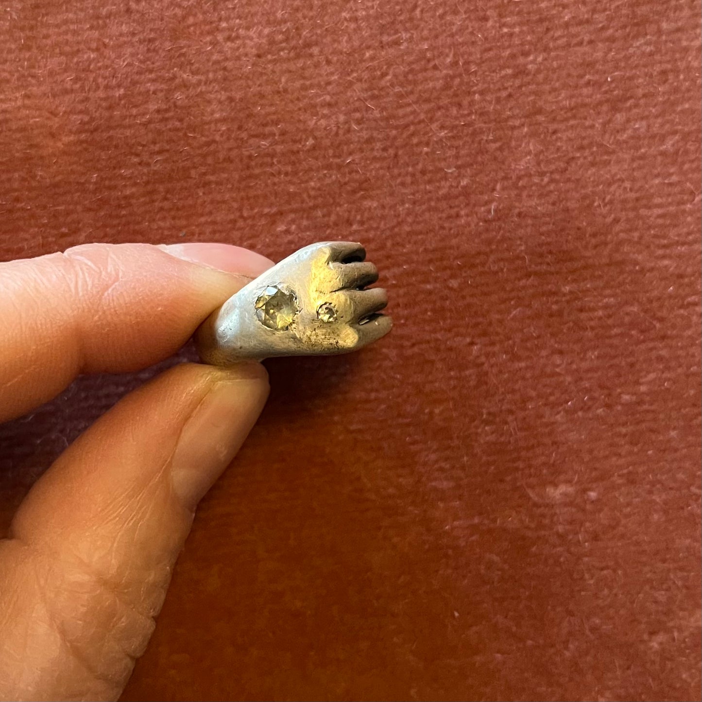 The Hand of Joan - Smith & Sun