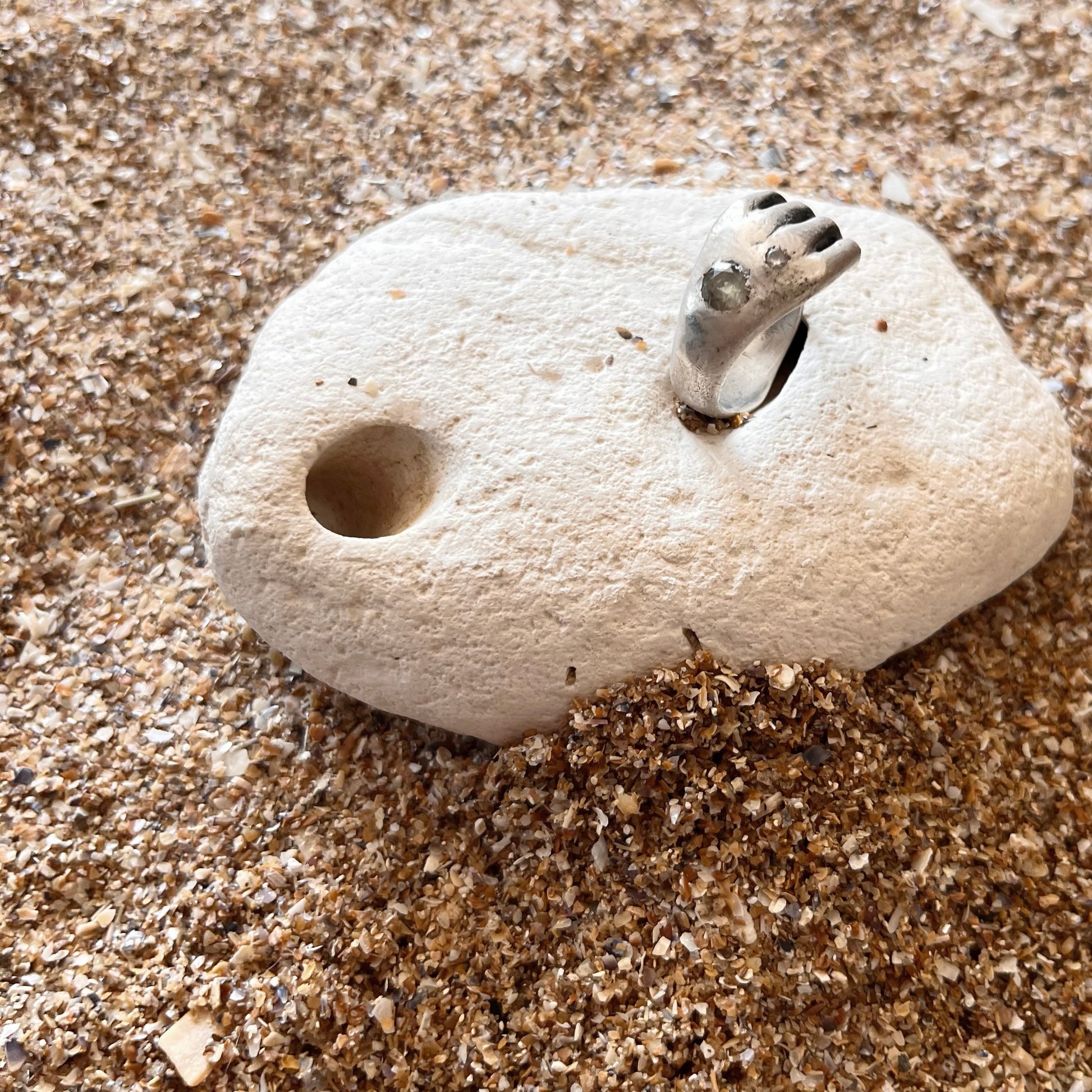 The Hand of Joan - Smith & Sun