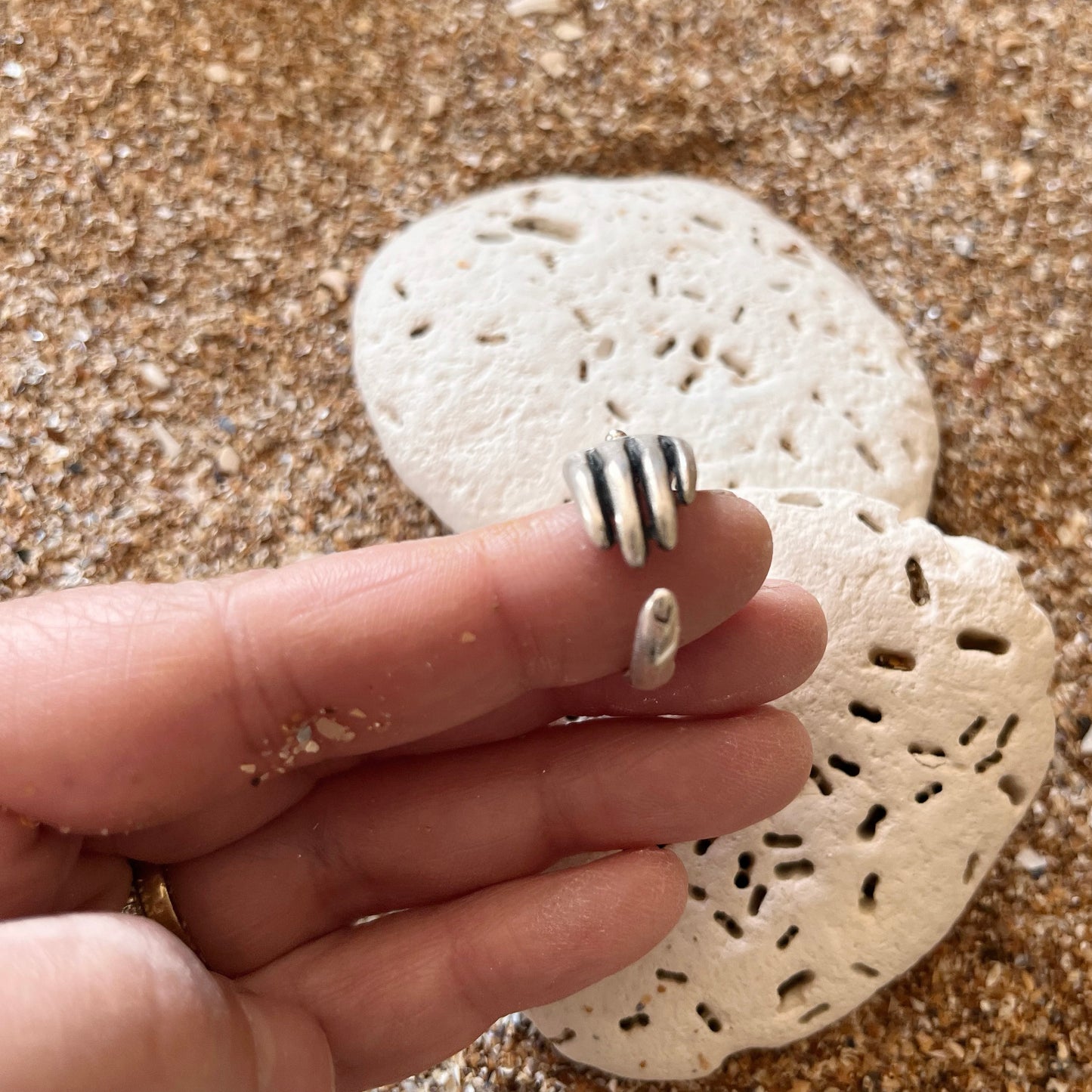 The Hand of Joan - Smith & Sun