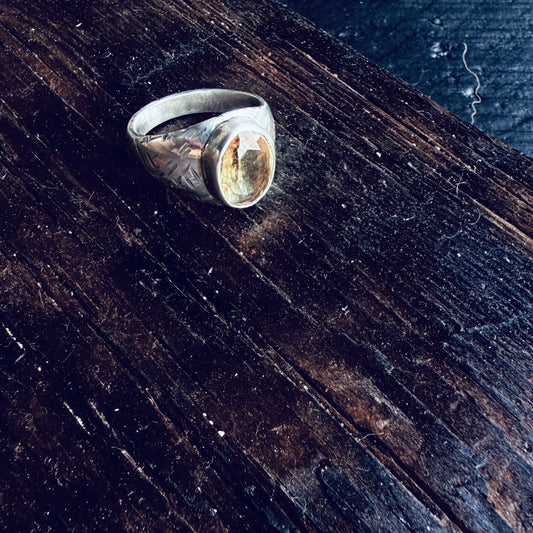 Cheerleader with crow's-feet