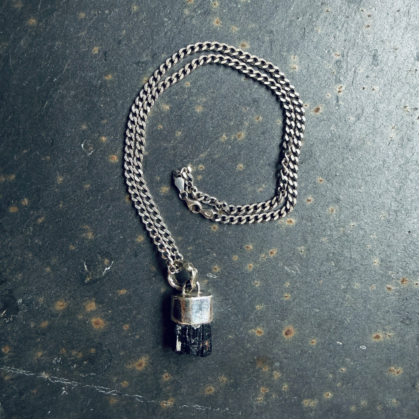 Bes the protector - Smith & Sun