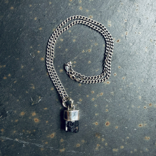 Bes the protector - Smith & Sun