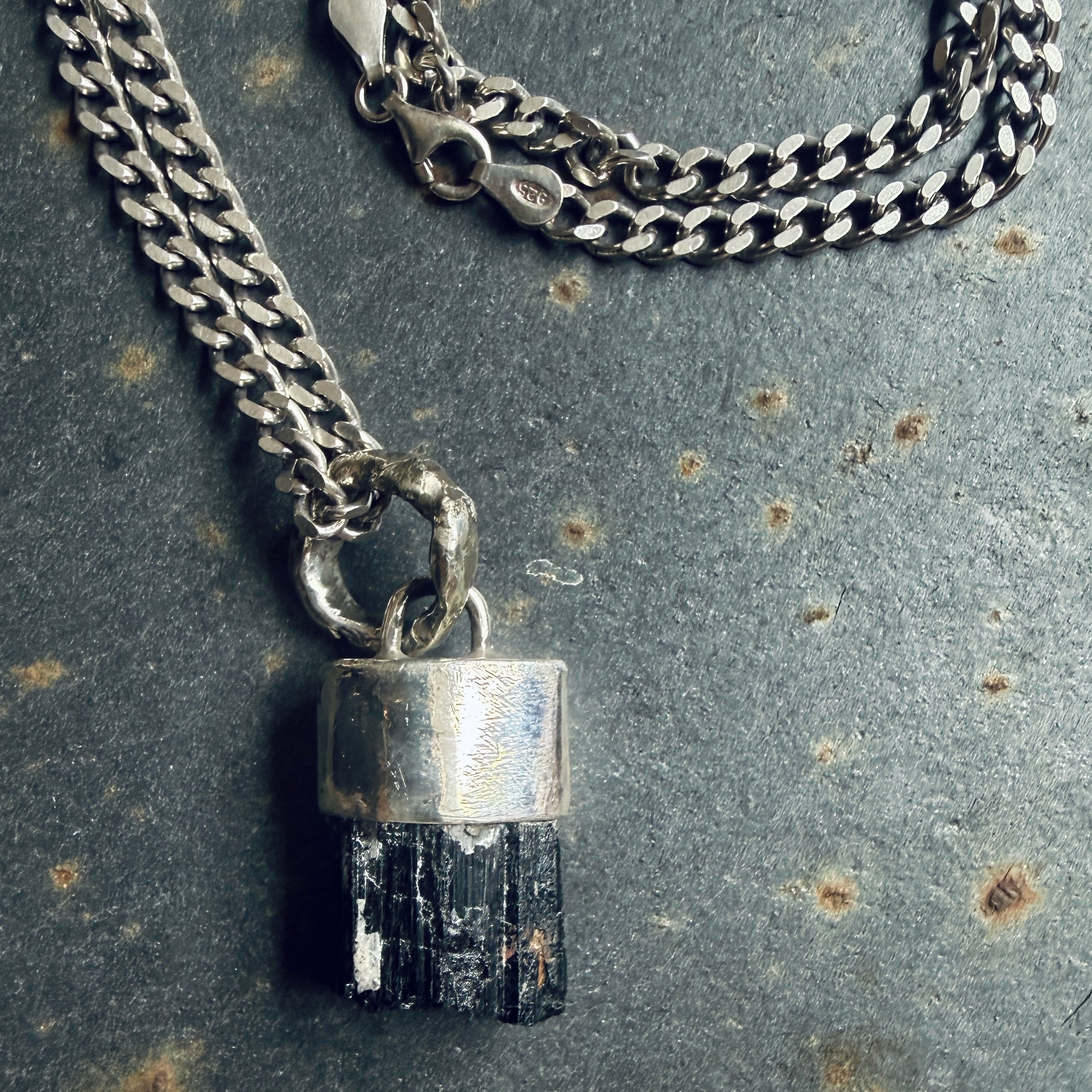 Bes the protector - Smith & Sun