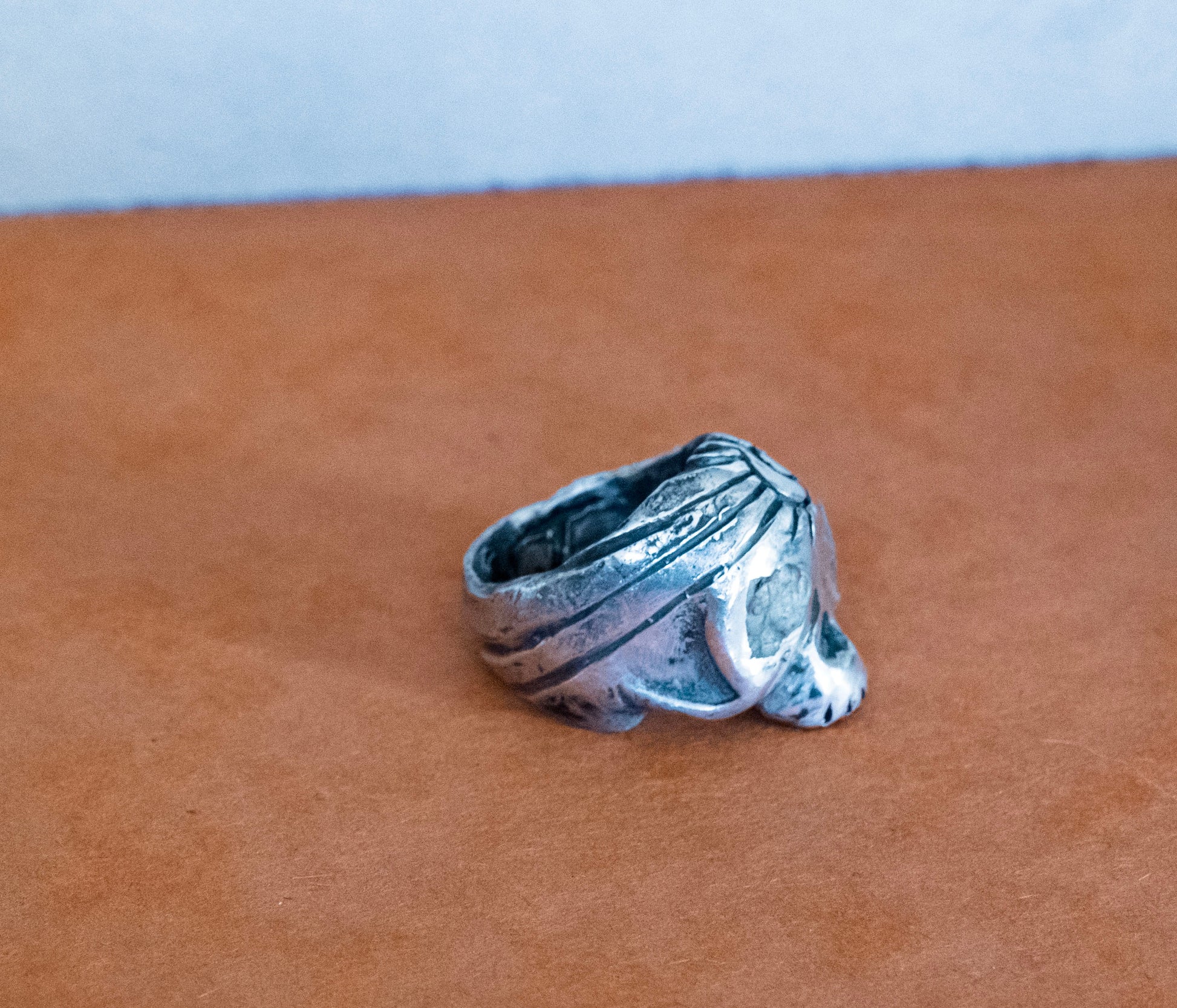 Large skull ring - Smith & Sun