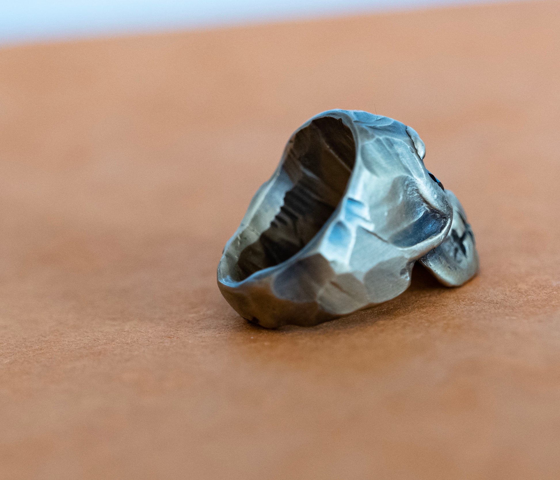 Large skull ring - Smith & Sun